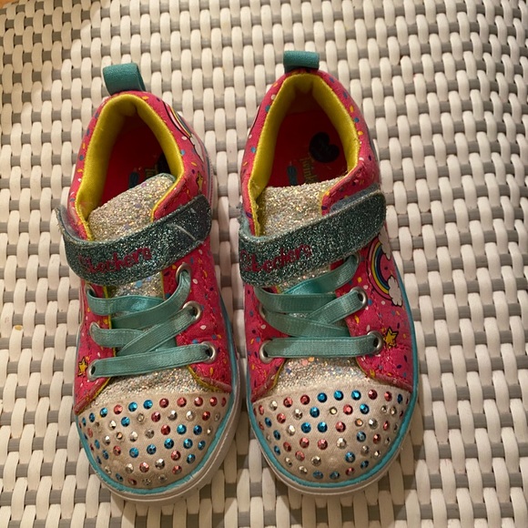 girls sketchers size 10